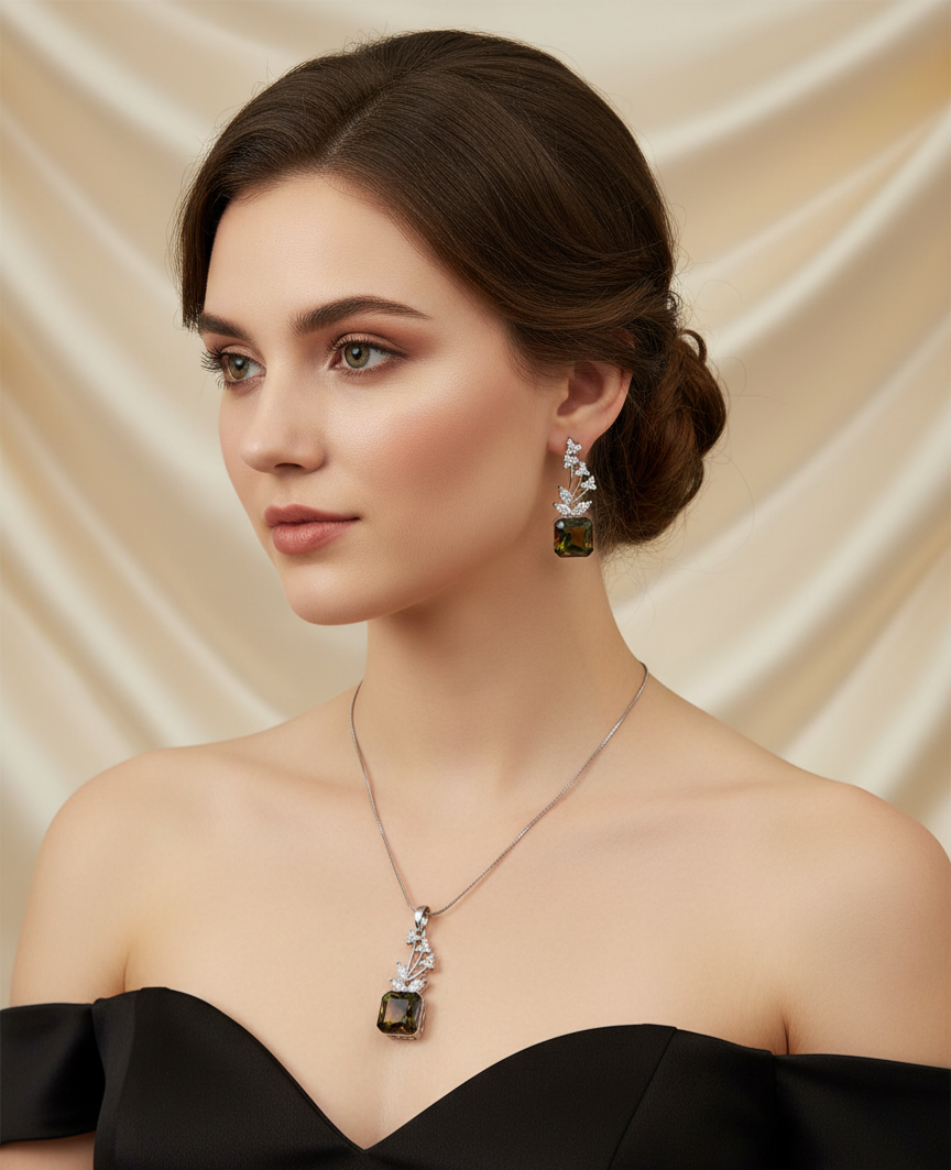 Sw pendant 16