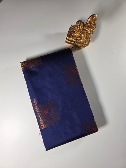 Traditional navy blue Dakshini pattu saree