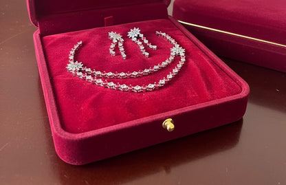 American diamond necklace