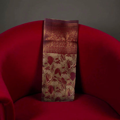 Luxurious Gold Zari Floral Weave Kubera Pattu Saree with Contrast Burgundy Accents