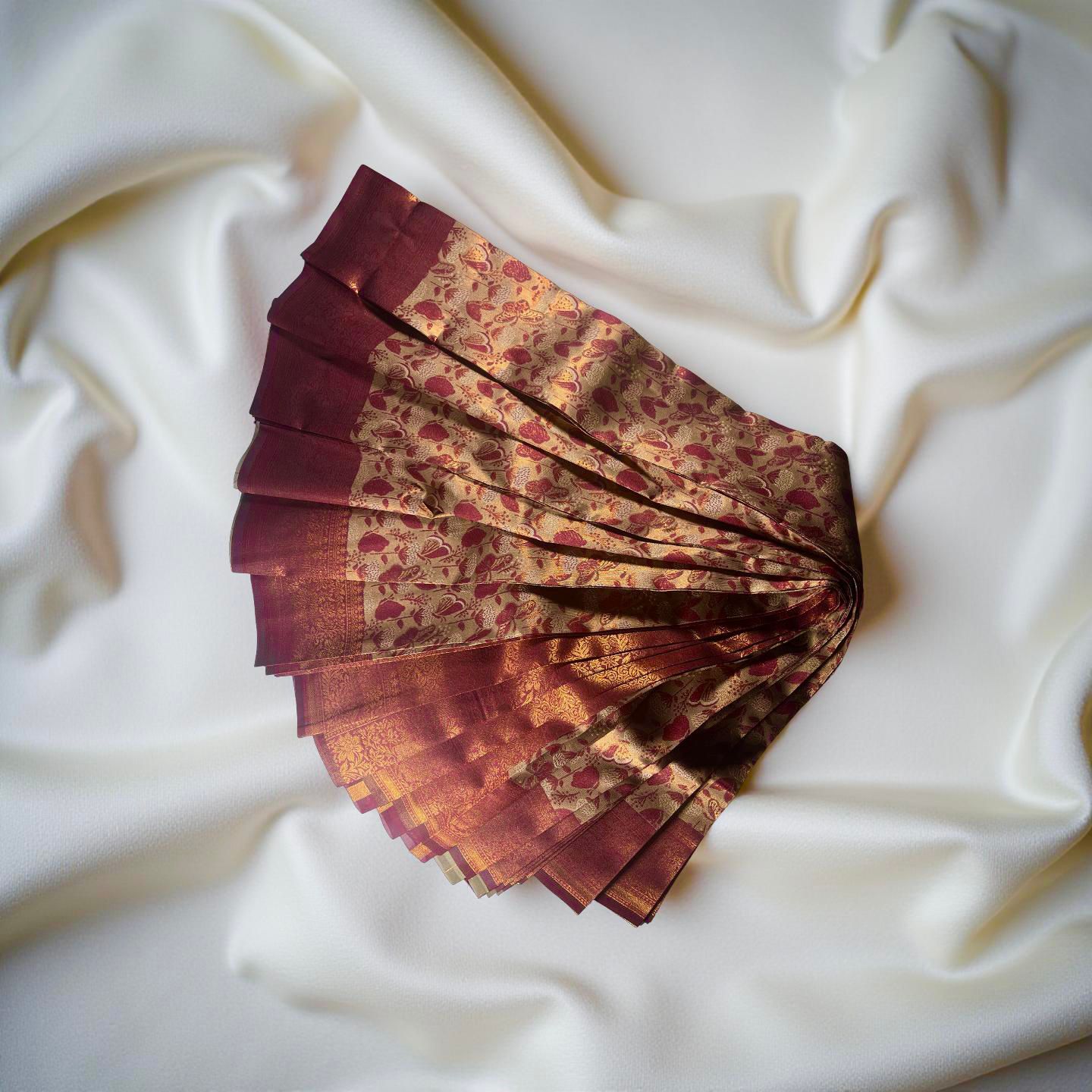 Luxurious Gold Zari Floral Weave Kubera Pattu Saree with Contrast Burgundy Accents