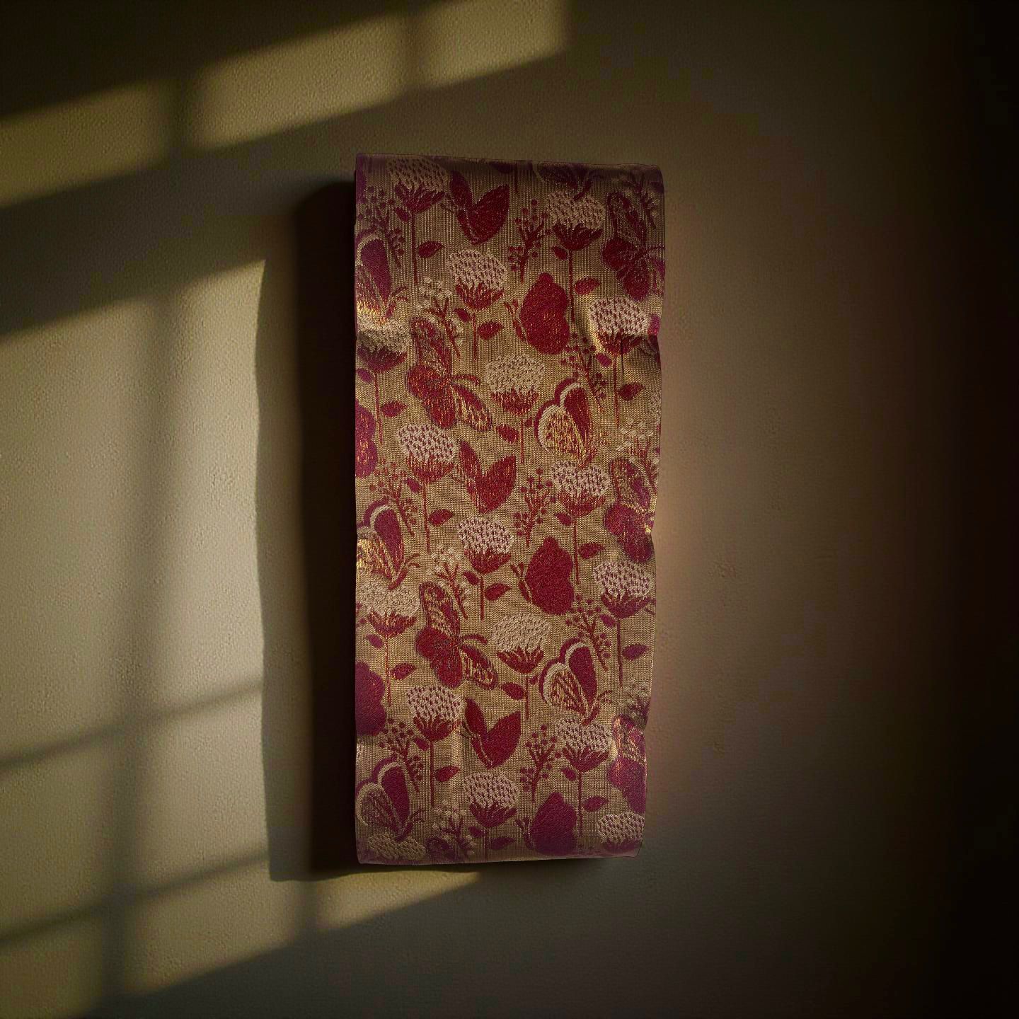 Luxurious Gold Zari Floral Weave Kubera Pattu Saree with Contrast Burgundy Accents